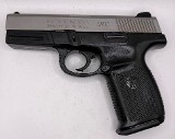 SMITH & WESSON SW40VE .40 S&W - 2 of 3