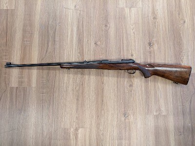 WINCHESTER Model 70 .300 H&H MAGNUM - Image 2 of 2