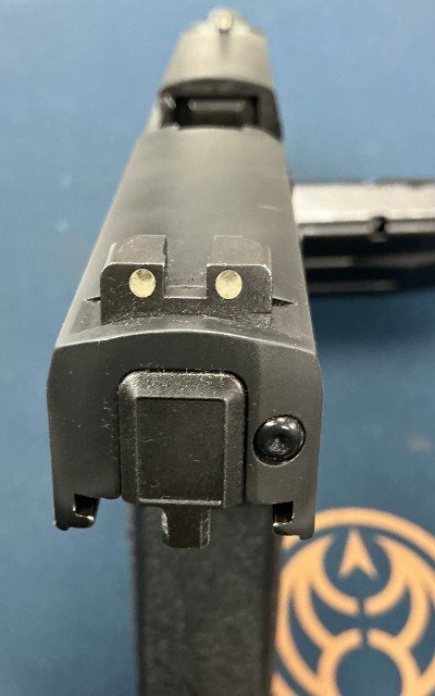 SIG SAUER P320 Compact 9MM LUGER (9x19 PARA) - Image 3 of 3
