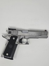 PARA-ORDNANCE P16-40 Limited .40 S&W - 1 of 3