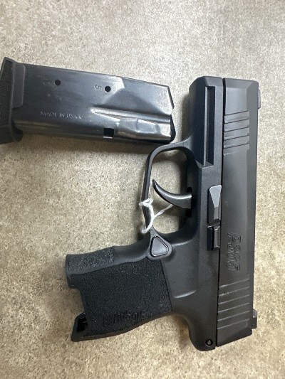 SIG SAUER 365 9MM LUGER (9x19 PARA) - Image 1 of 3