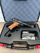 RUGER MARK IV (40177) .22 LR - Image 1 of 3