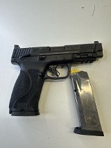 SMITH & WESSON M&P10 M2.0 10MM 10mm Auto - 2 of 3