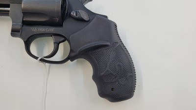 TAURUS 85 ultra lite .38 SPL - Image 3 of 3