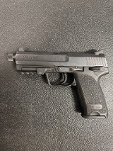 HECKLER & KOCH USP .45 ACP - 4 of 12