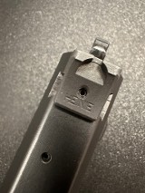 HECKLER & KOCH USP .45 ACP - 10 of 12