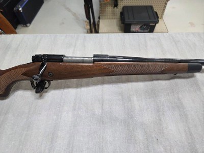 WINCHESTER 70 SUPER GRADE .264 WIN MAG - Image 3 of 9