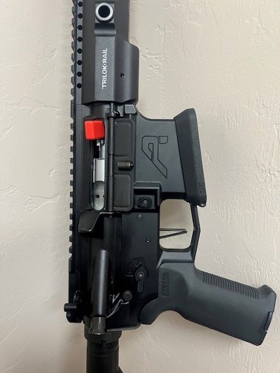 AERO PRECISION M4E1 5.56X45MM NATO - Image 3 of 10