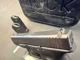 GLOCK 23 .40 S&W - 4 of 8