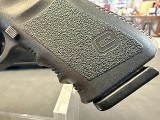 GLOCK 23 .40 S&W - 3 of 8