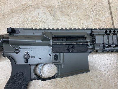 DANIEL DEFENSE M4A1 5.56X45MM NATO - Image 4 of 7