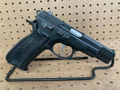 CZ 85 9MM LUGER (9x19 PARA) - Image 1 of 9