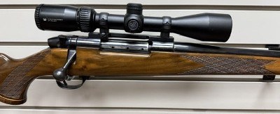 WEATHERBY MARK V .300 WIN MAG - Image 2 of 7