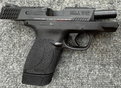 SMITH & WESSON M&P 45 SHIELD .45 ACP - Image 4 of 9