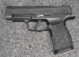SIG SAUER P365xl 9MM LUGER (9x19 PARA) - 1 of 3