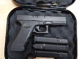 GLOCK G17 GEN 4 9MM LUGER (9X19 PARA) - 1 of 4