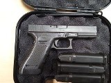 GLOCK G17 GEN 4 9MM LUGER (9X19 PARA) - 1 of 3