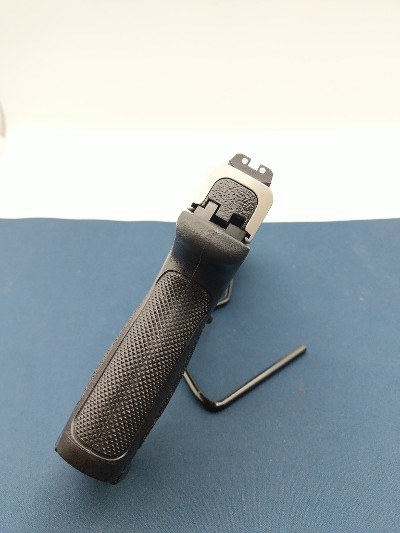 SMITH & WESSON SD9 2.0 9MM LUGER (9x19 PARA) - Image 2 of 4