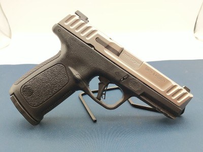 SMITH & WESSON SD9 2.0 9MM LUGER (9x19 PARA) - Image 3 of 4