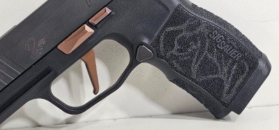SIG SAUER P365 ROSE 9MM LUGER (9x19 PARA) - Image 4 of 10