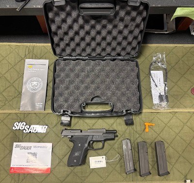 SIG SAUER M11-A1 9MM LUGER (9x19 PARA) - Image 1 of 6