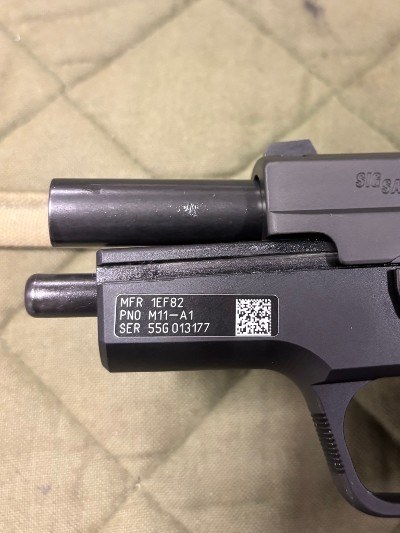SIG SAUER M11-A1 9MM LUGER (9x19 PARA) - Image 4 of 6