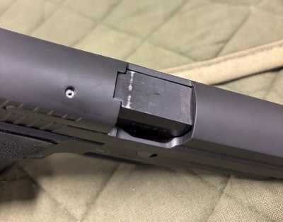 SIG SAUER M11-A1 9MM LUGER (9x19 PARA) - Image 6 of 6