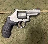SMITH & WESSON 69 COMBAT MAGNUM .44 MAGNUM - Image 3 of 6