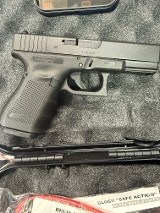 GLOCK 23 GEN 4 .40 S&W - 1 of 3