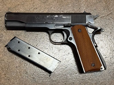 COLT MKIV/SERIES 80 GOVERNMENT MODEL 45 ACP (45 Auto) - Image 1 of 3