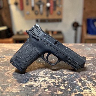SMITH & WESSON M&P 9 SHIELD 9MM LUGER (9x19 PARA) - Image 1 of 3