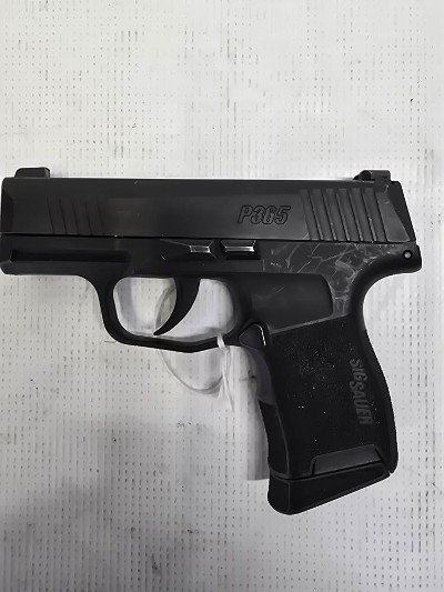 SIG SAUER P365 9MM LUGER (9x19 PARA) - Image 1 of 3