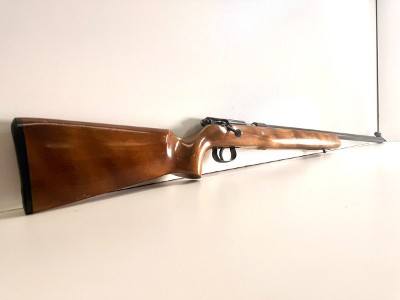 ANSCHUTZ MARK 10 .22 LR - Image 1 of 3