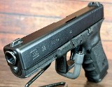 GLOCK 2009 22 Gen 3 40 S&W G22 .40 S&W - 3 of 3
