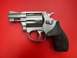 SMITH & WESSON Lady Smith 642-3 W/Not internal locking (HH) .38 SPL - 2 of 3