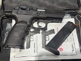 MAGNUM RESEARCH BABY DESERT EAGLE 9MM LUGER (9X19 PARA) - 1 of 3