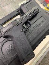SMITH & WESSON M&P22 MAGNUM .22 WMR - 2 of 3