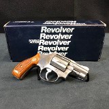 SMITH & WESSON 60 .38 SPL - 1 of 3