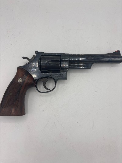 SMITH & WESSON 29 ENGRAVED .44 MAGNUM - Image 2 of 3