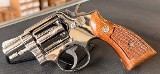 SMITH & WESSON MODEL 10-5 .38 SPL - 1 of 2
