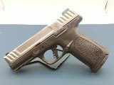 SMITH & WESSON SD40 2.0 .40 S&W - 1 of 3