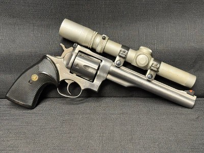 RUGER REDHAWK 44 .44 MAGNUM - Image 1 of 3