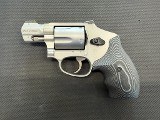 SMITH & WESSON 642 ULTIMATE CARRY .38 SPL - 2 of 3
