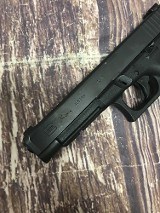 GLOCK 34 gen 4 w/ Trijicon Night Sights 9MM LUGER (9x19 PARA) - 3 of 3