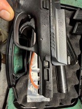 SMITH & WESSON M&P 2.0 9MM LUGER (9x19 PARA) - 2 of 3