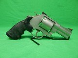 SMITH & WESSON LEW HORTON 610-2 10MM - 2 of 3