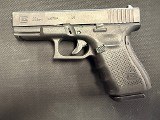 GLOCK 23 GEN 4 .40 S&W - 1 of 2