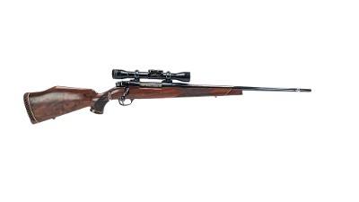 WEATHERBY Mark V 300 Magnum - Image 1 of 3