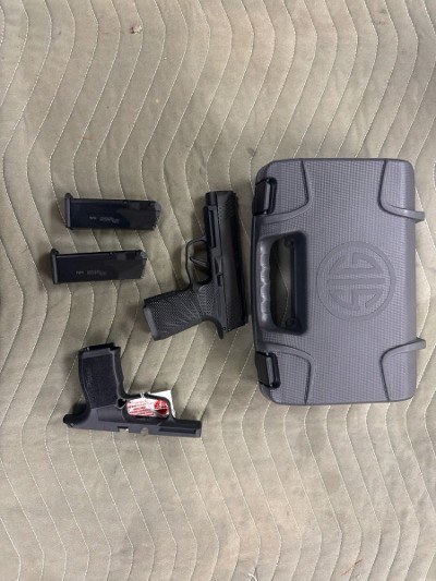 SIG SAUER SIG-WCP365-X-9B-SR 9MM LUGER (9x19 PARA) - Image 1 of 3