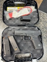 GLOCK 19 GEN 3 9MM LUGER (9x19 PARA) - 1 of 3
